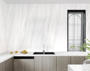 Pereți SPC cu Aspect de Marmură – Transformare Elegantă
